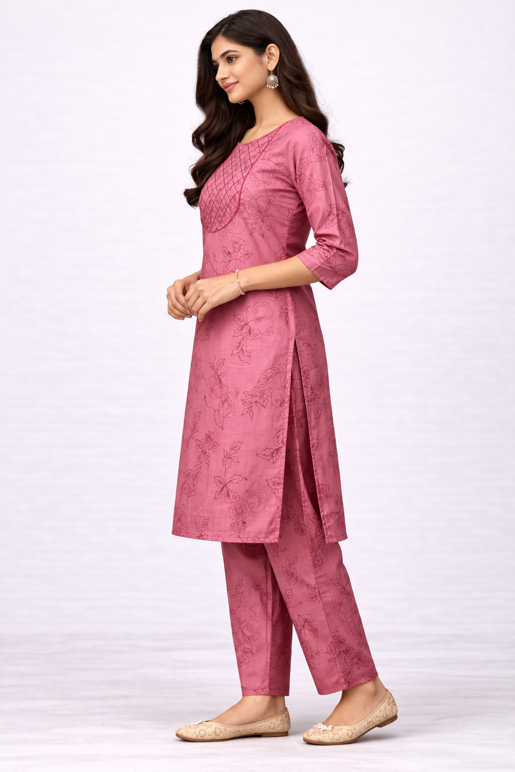 Women’s Pink Floral Printed Kurta Set with Pants - Image 2